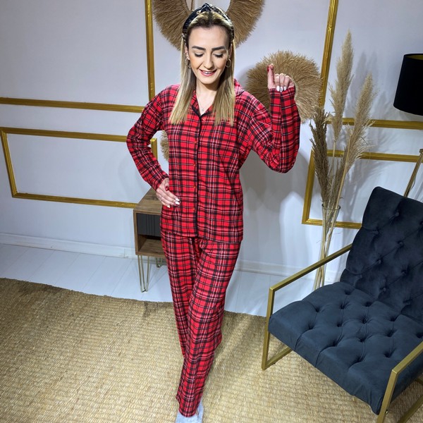Kırmızı%20Ekose%20Desen%20Pijama%20Takımı