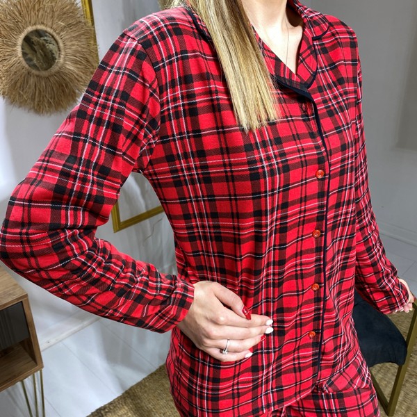 Kırmızı%20Ekose%20Desen%20Pijama%20Takımı