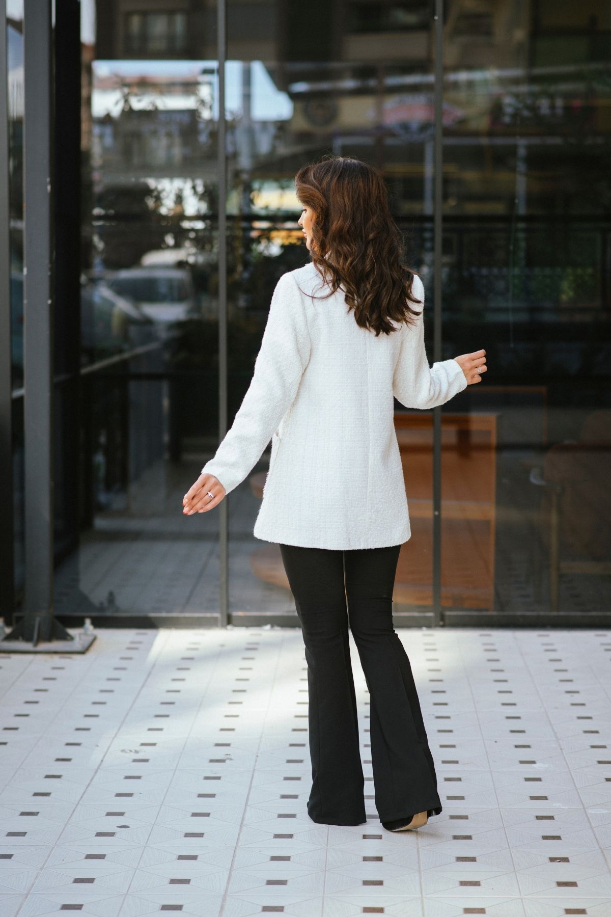 Ekru%20Tasarım%20Püsküllü%20Astarlı%20Tüvid%20Blazer%20Ceket