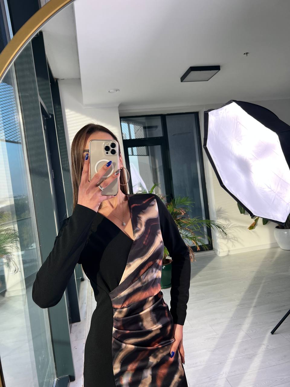 Tasarım Saten Kumaş Detaylı Krep Elbise