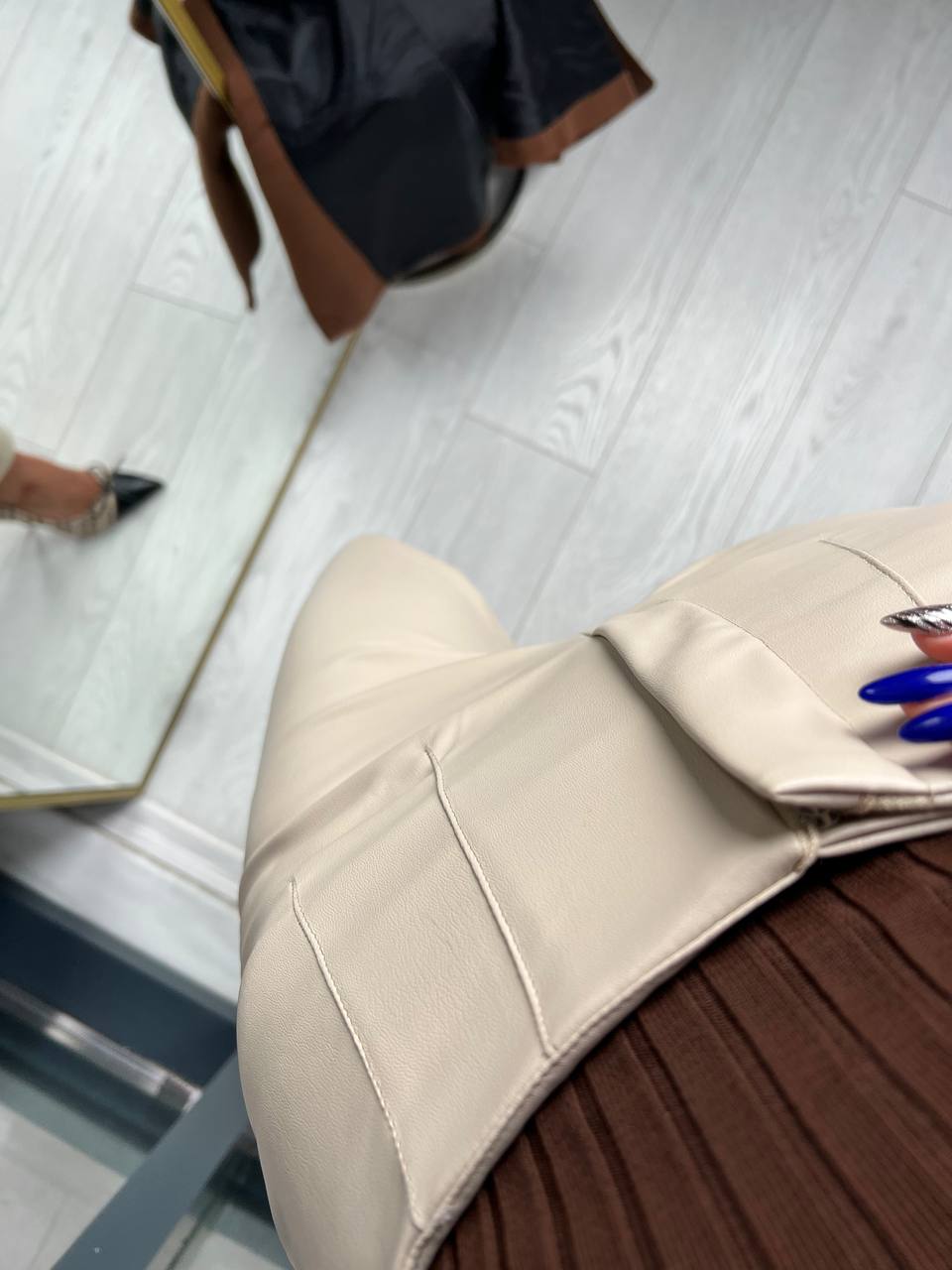 Taş rengi Yüksek bel pensli içi şardonlu lüks kalite havuç deri pantolon