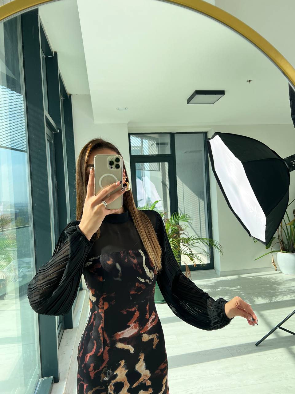 Tasarım%20Kolları%20Piliseli%20şifon%20Detaylı%20Elbise