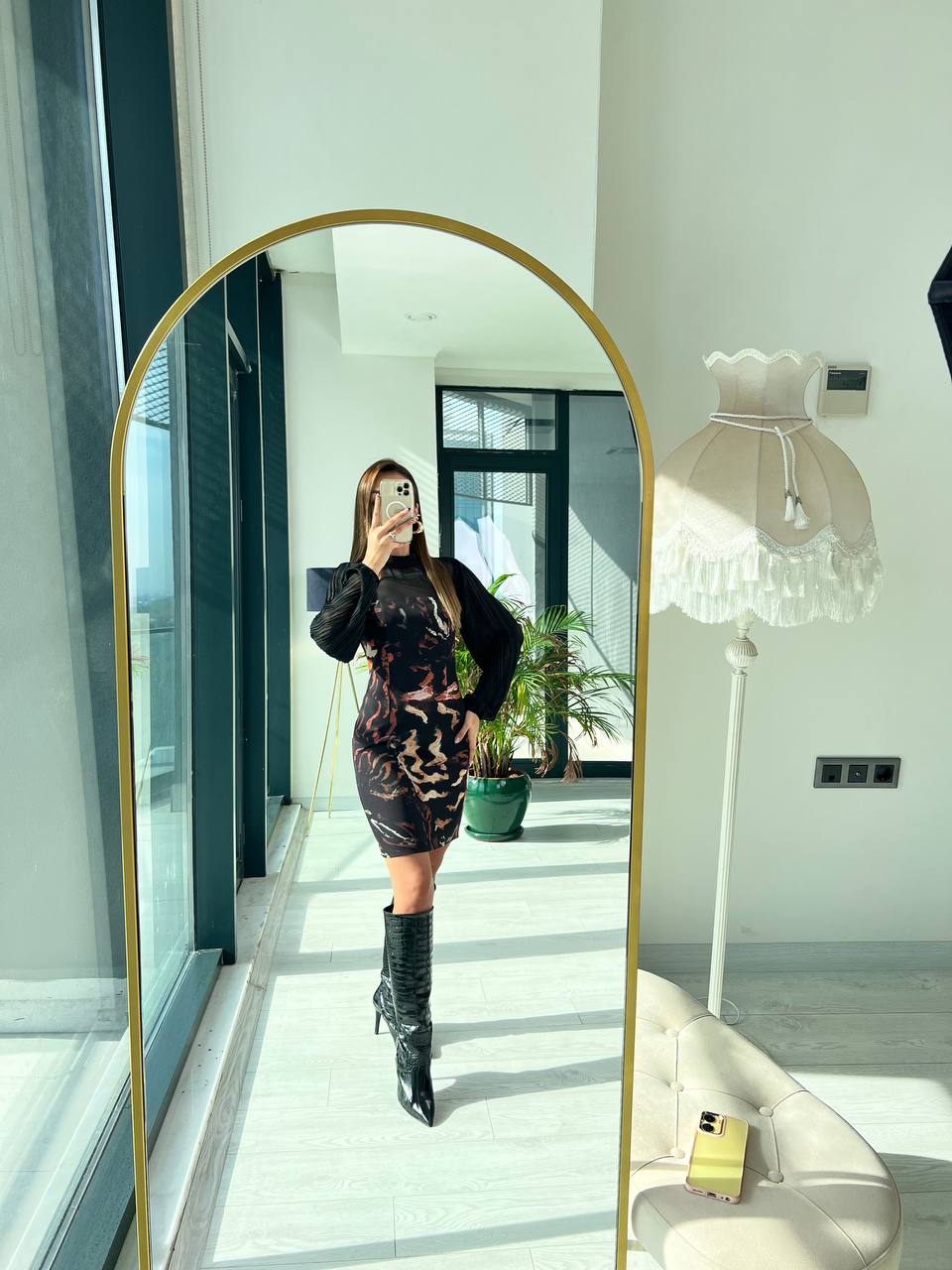 Tasarım%20Kolları%20Piliseli%20şifon%20Detaylı%20Elbise