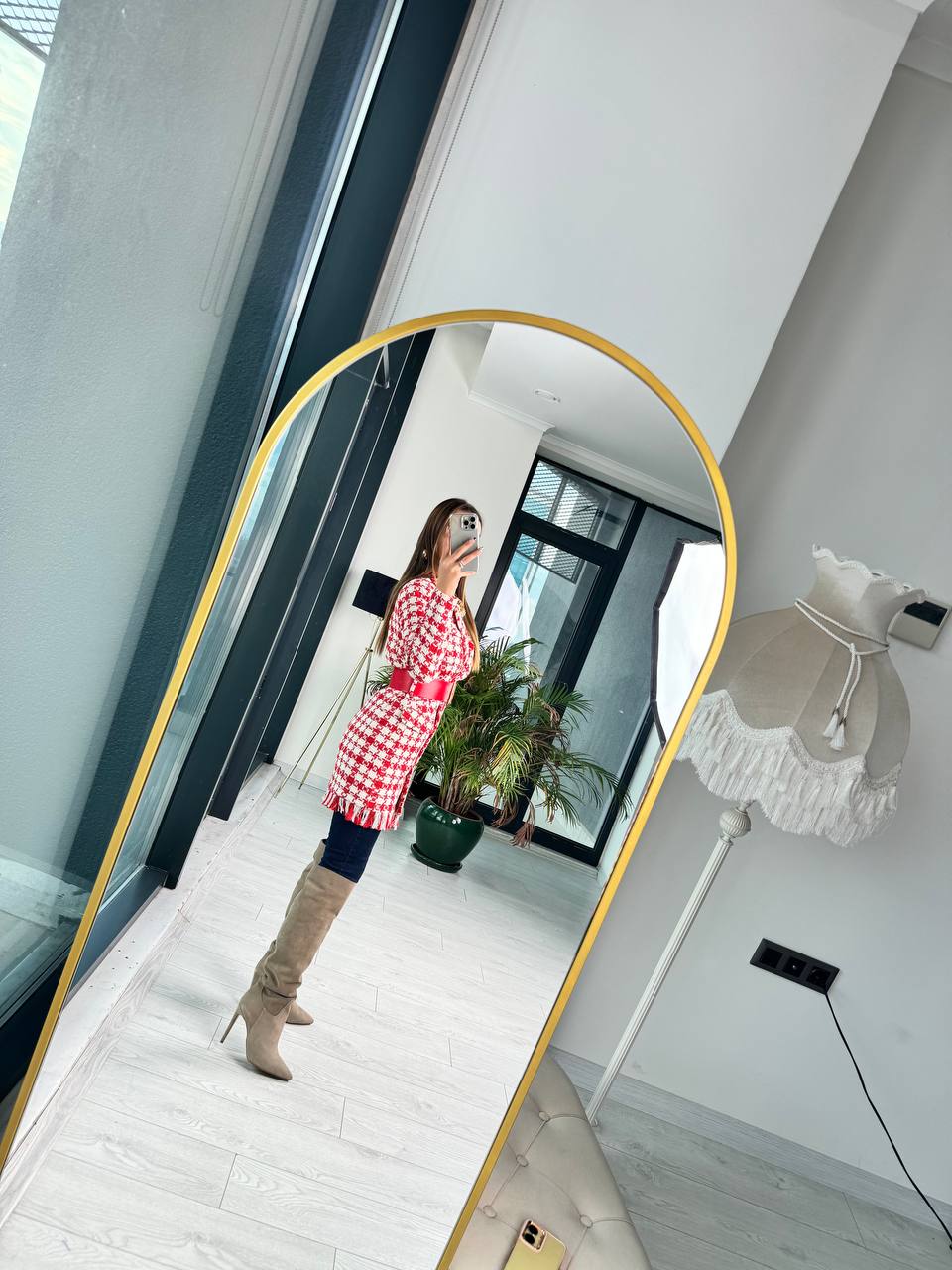 Kırmızı%20Kemerli%20Astarlı%20Tuvid%20Ekose%20Ceket