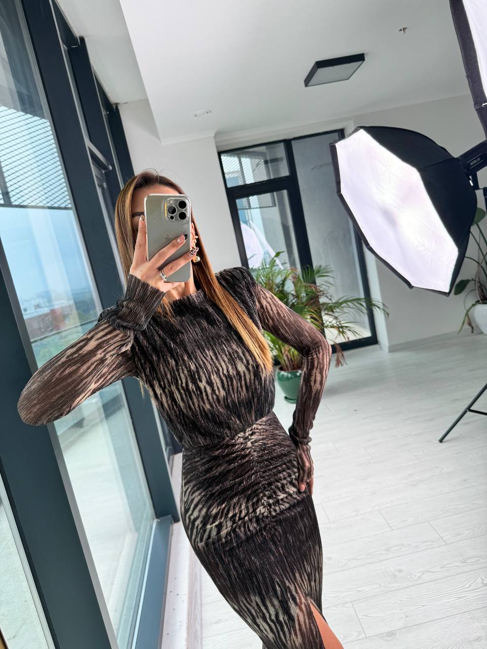 Tasarım%20Bronz%20Bakır%20Astarlı%20Jakarlı%20Elbise