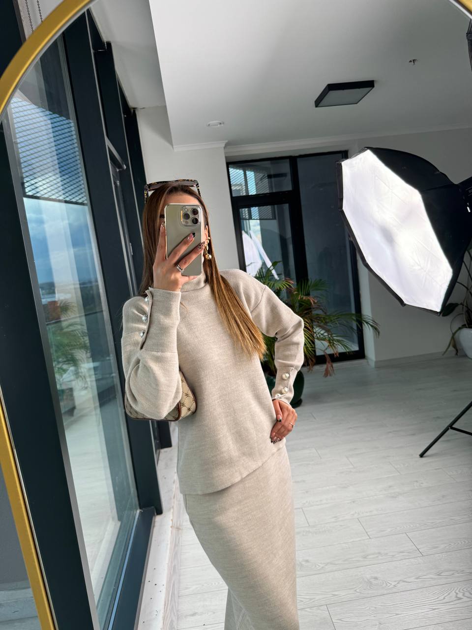 Lüks%20Kalite%20Taş%20rengi%20%20inci%20Detaylı%20Triko%20Etek%20Takım
