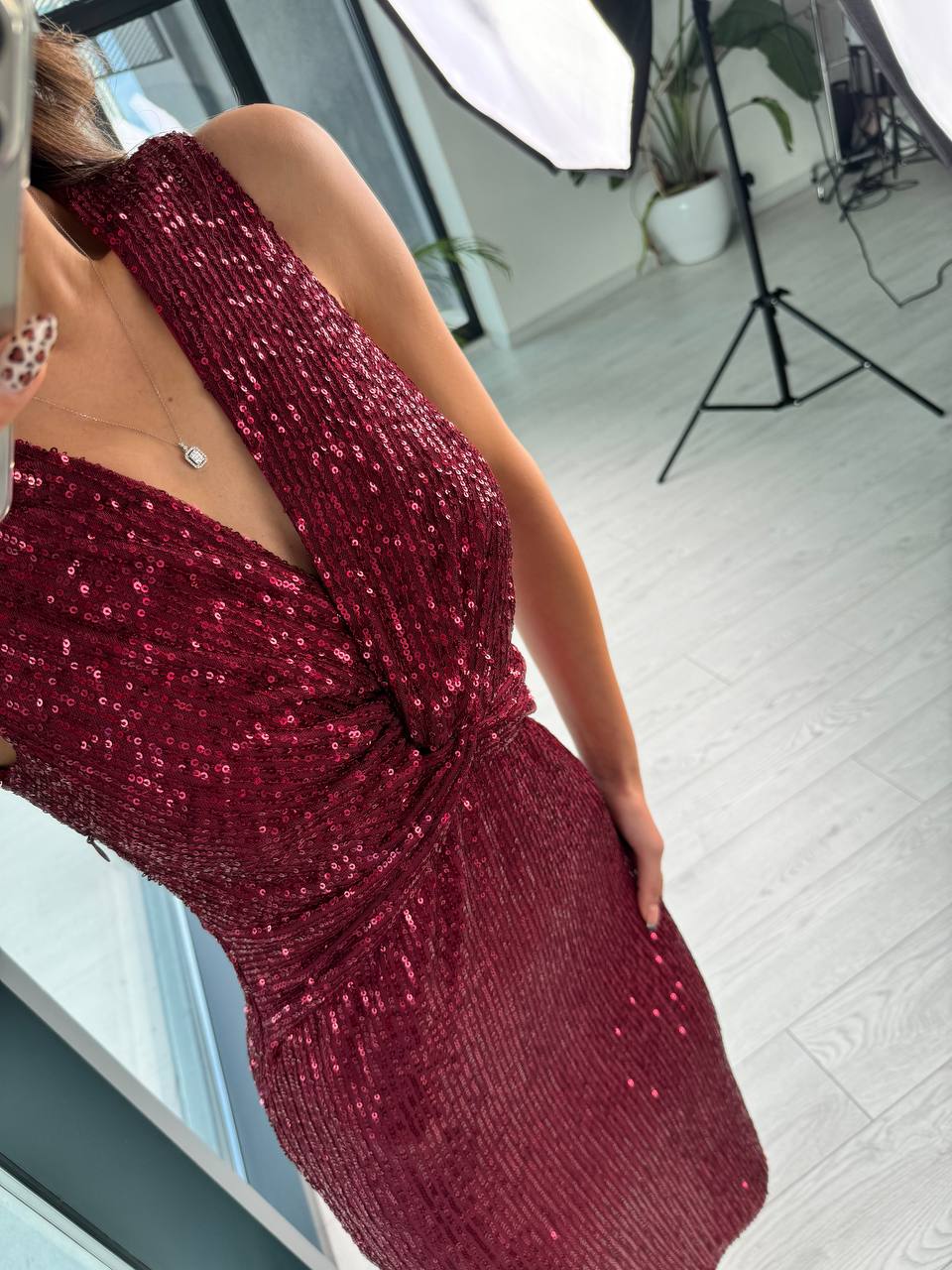 Bordo%20Tasarım%20Astarlı%20Zara%20Payet%20Elbise