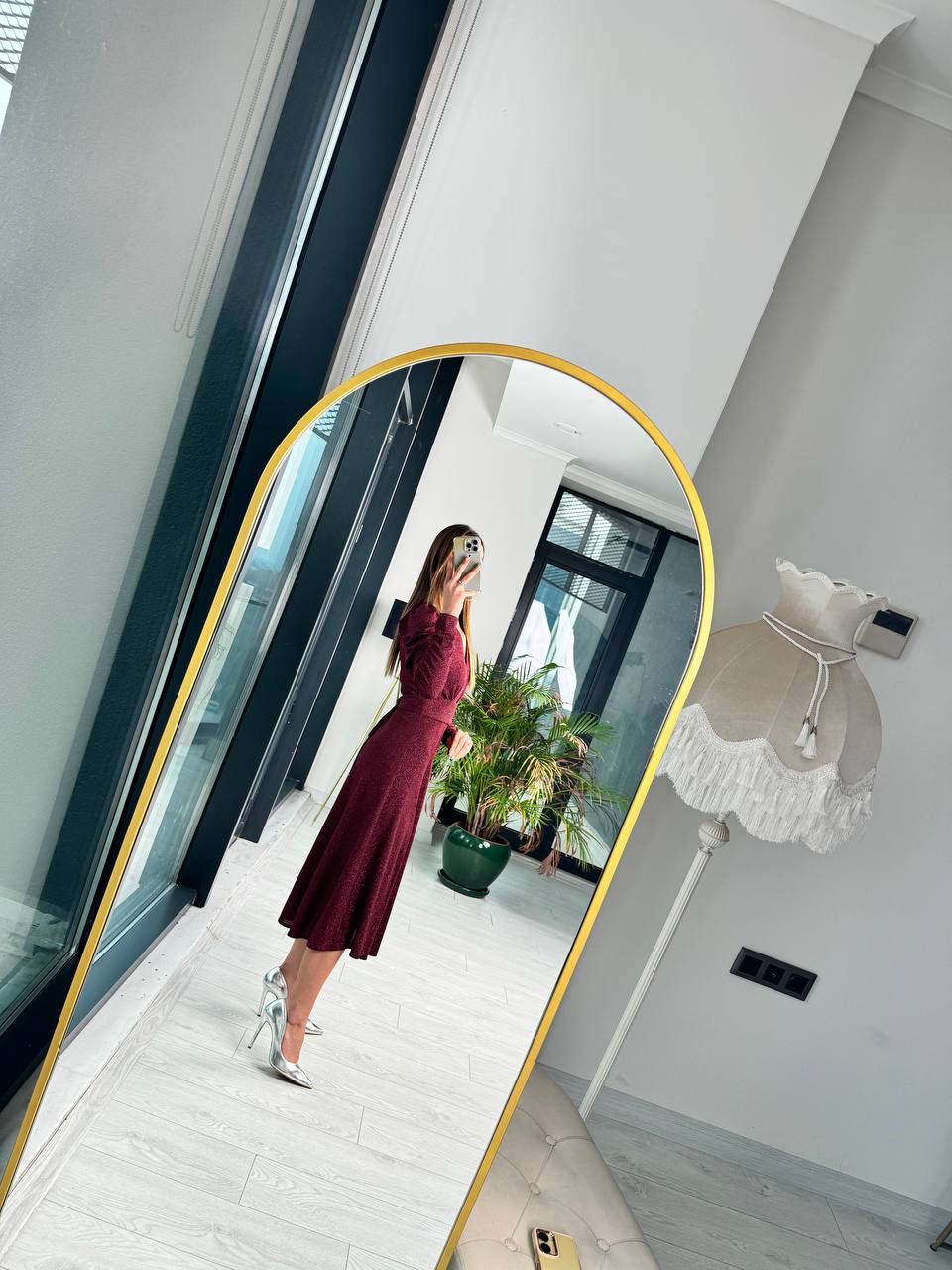 Bordo%20Parıltılı%20Kumaş%20Mini%20Astarlı%20Kloş%20Elbise