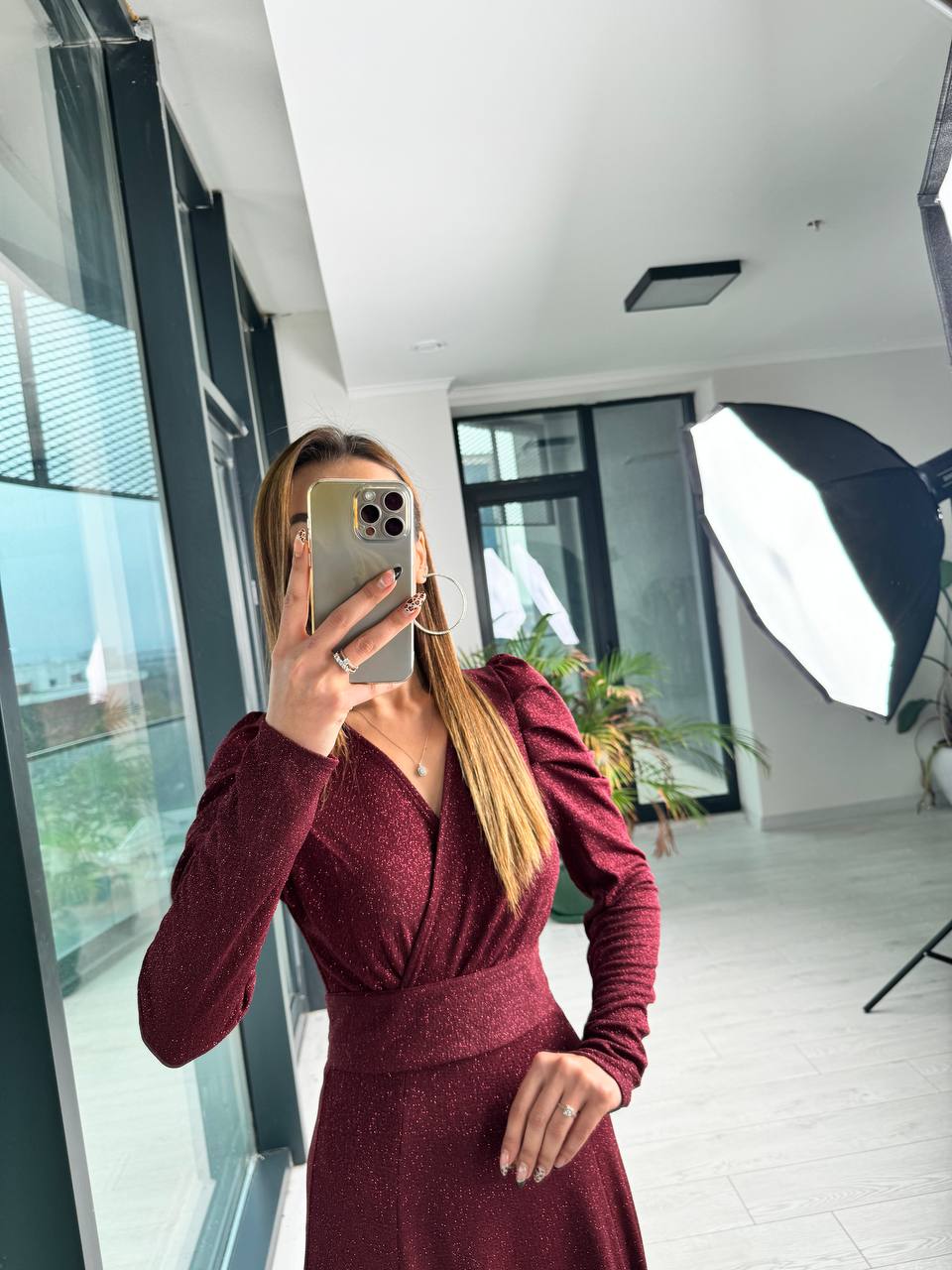 Bordo%20Parıltılı%20Kumaş%20Mini%20Astarlı%20Kloş%20Elbise
