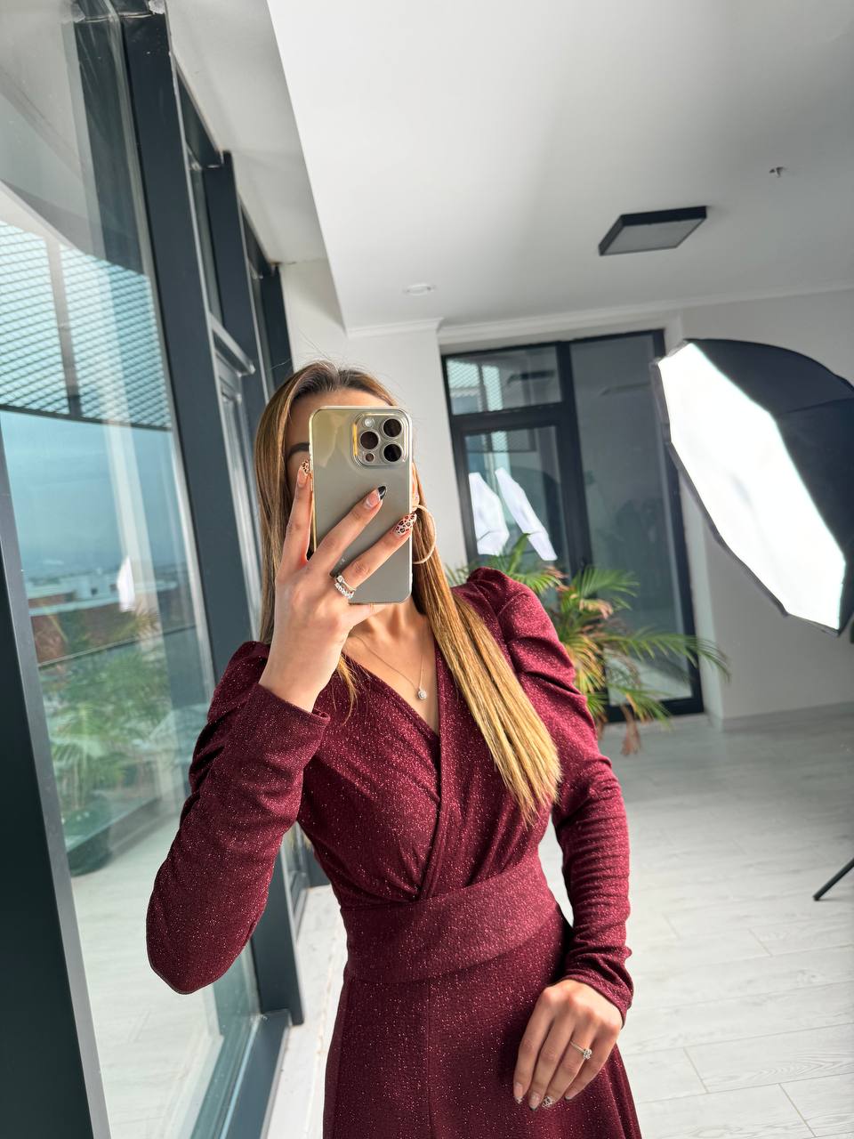 Bordo%20Parıltılı%20Kumaş%20Mini%20Astarlı%20Kloş%20Elbise