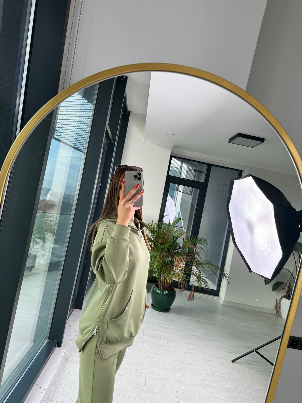Yeşil%20Modal%20Takım%20Fermuarlı%20Sweat%20Pantolon%20Takım