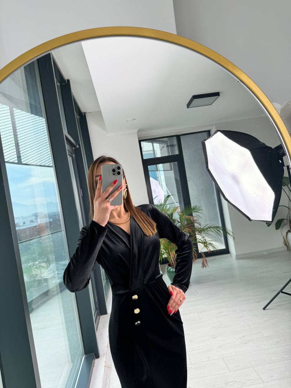 Siyah%20Düğme%20Detaylı%20Kadife%20Ebise