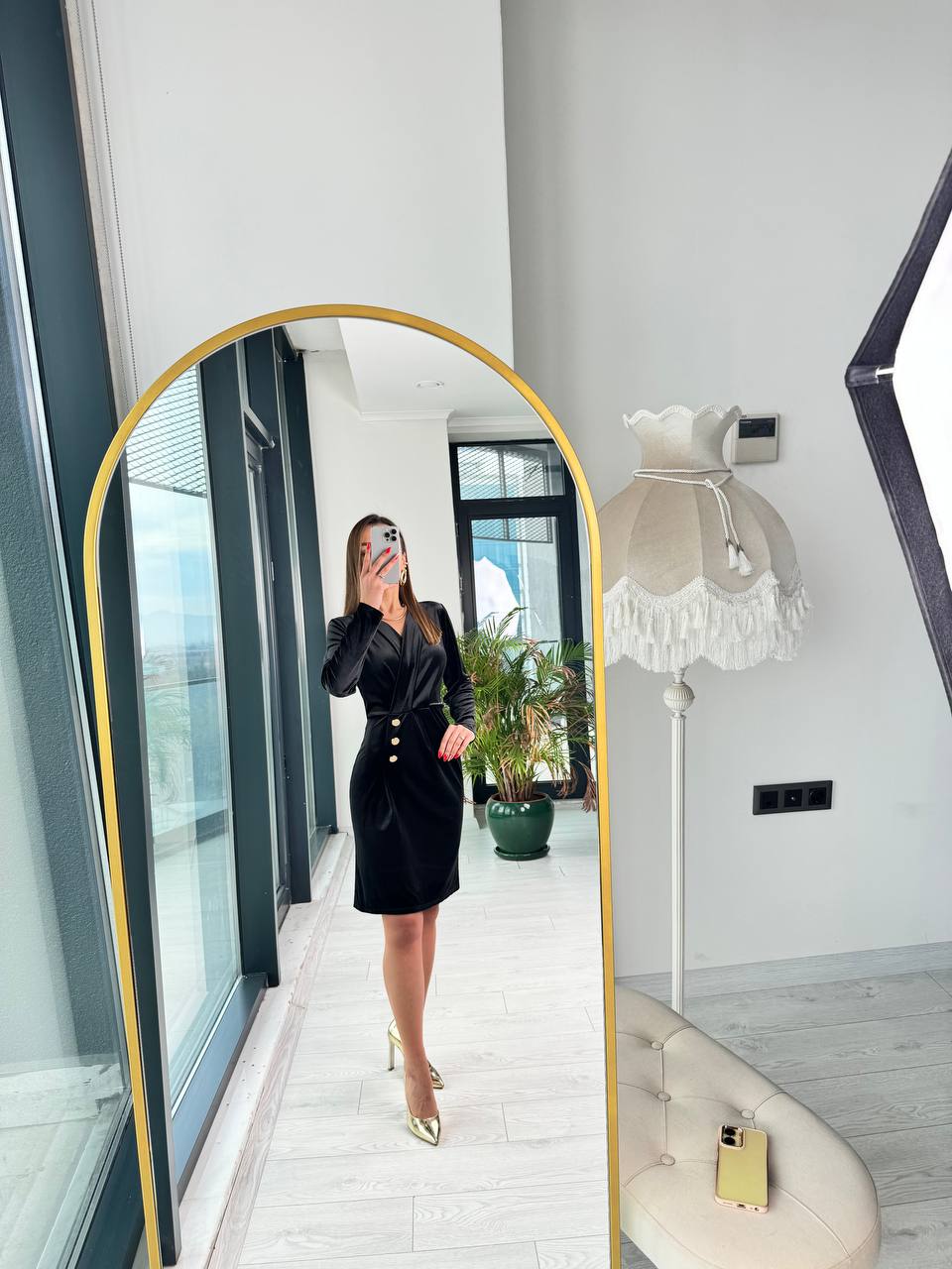 Siyah%20Düğme%20Detaylı%20Kadife%20Ebise
