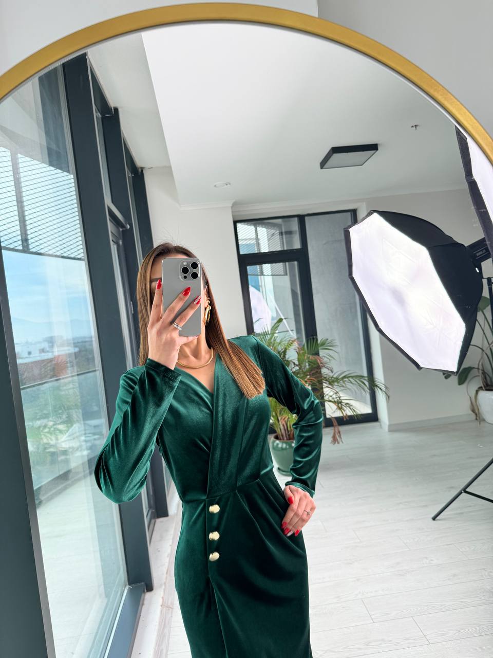 Zümrüt%20Düğme%20Detaylı%20Kadife%20Ebise