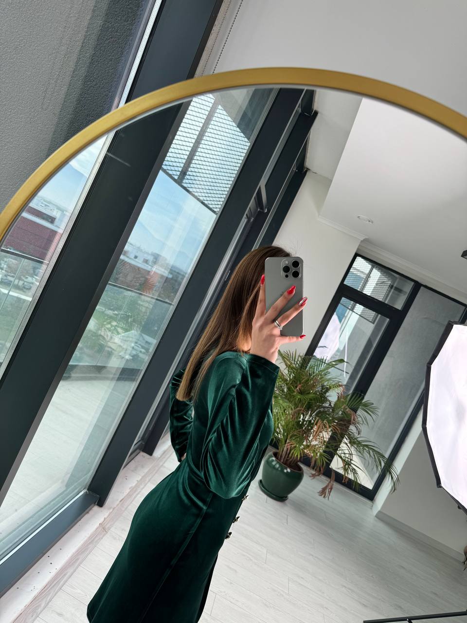 Zümrüt%20Düğme%20Detaylı%20Kadife%20Ebise
