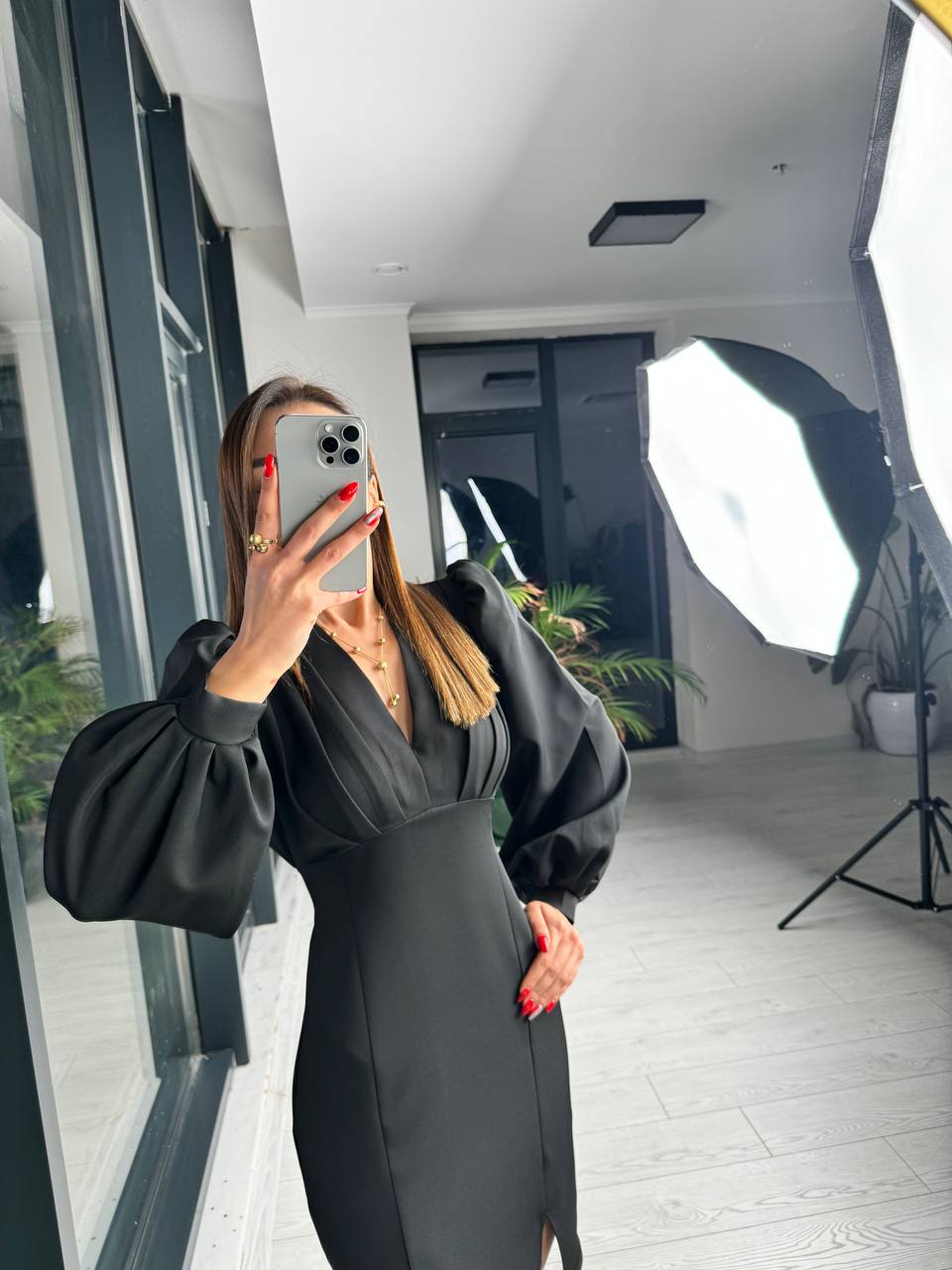 Siyah%20Tasarım%20Göğüs%20Pileli%20Double%20Kumaş%20Elbise