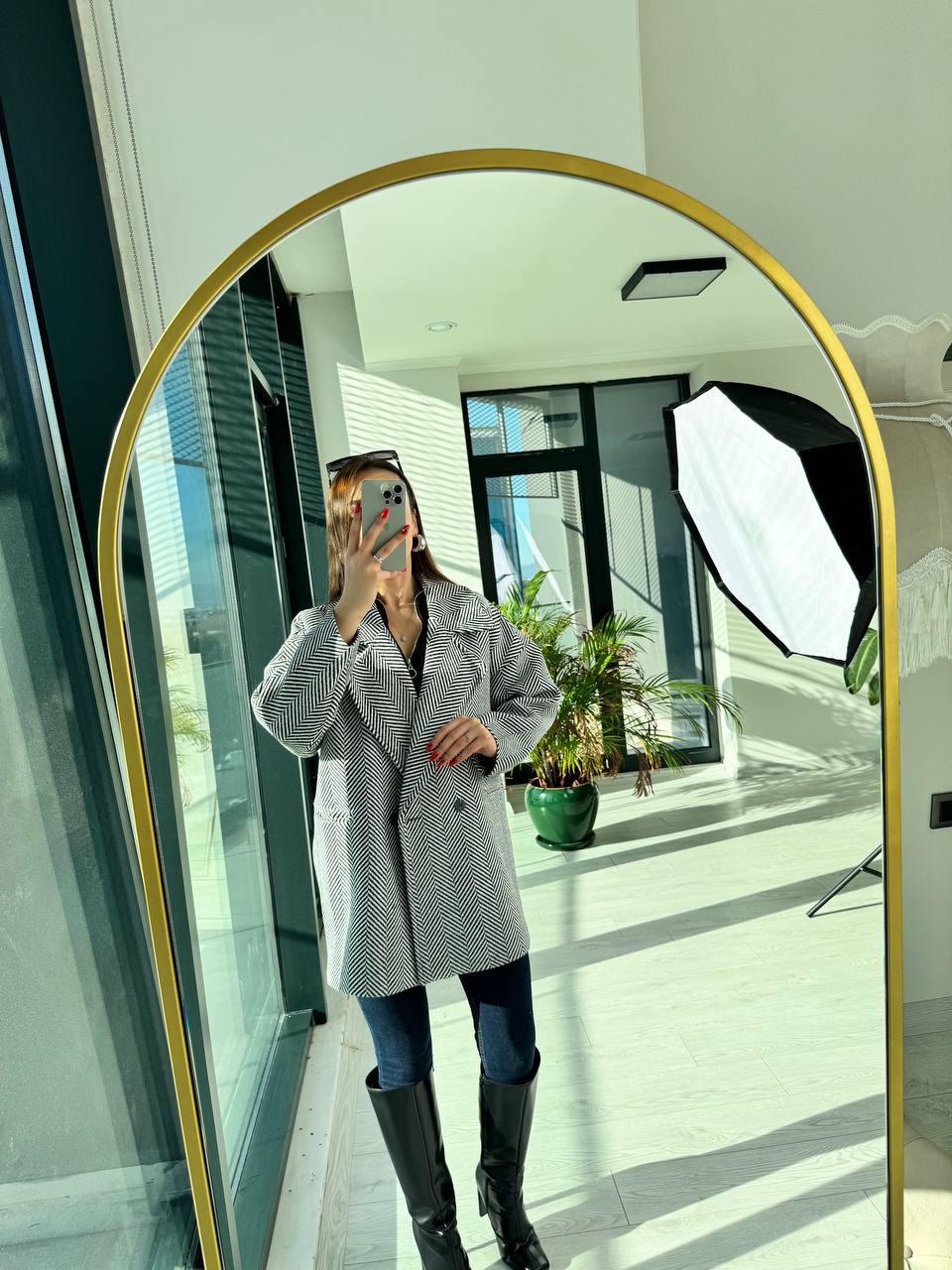 Balıksırtı%20Desen%20Siyah%20Astarlı%20Kaşe%20Kaban
