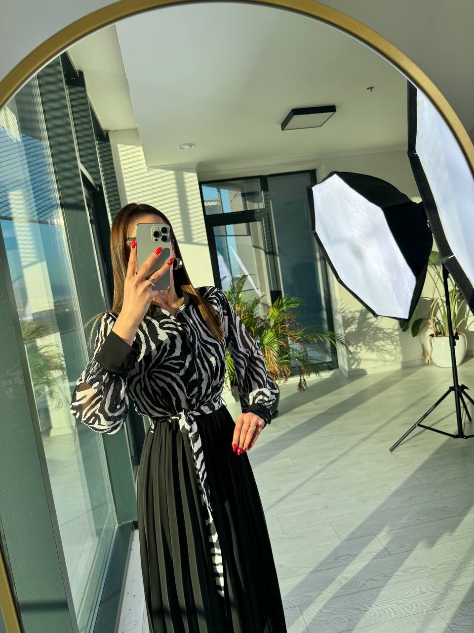 Üst%20Kısmı%20Zebra%20Desen%20Astarlı%20Piliseli%20şifon%20Elbise
