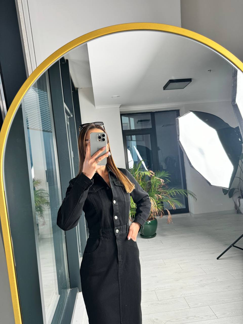 Siyah%20Lüks%20Kalite%20Yırtmaç%20Detaylı%20Jean%20Elbise