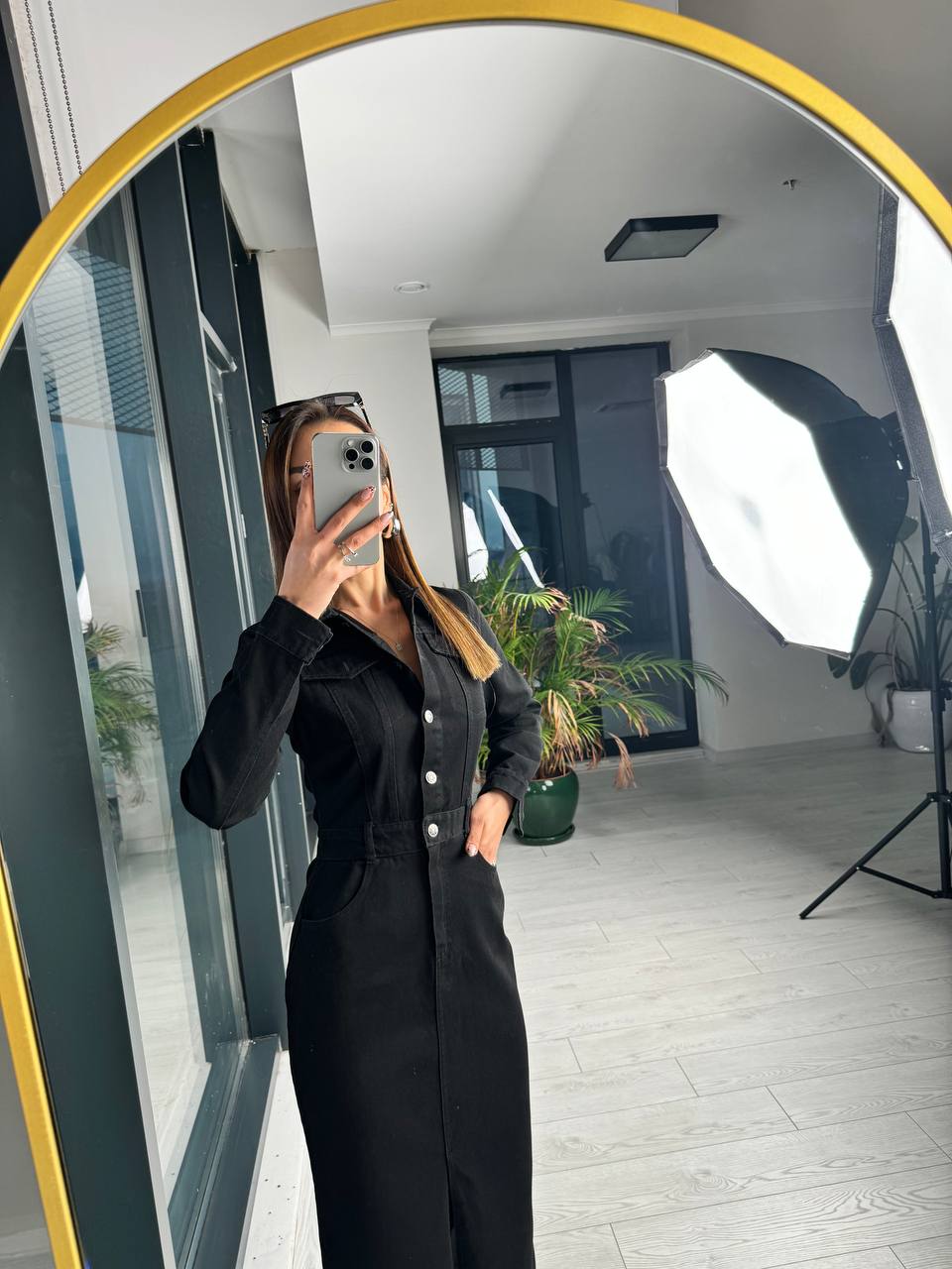 Siyah%20Lüks%20Kalite%20Yırtmaç%20Detaylı%20Jean%20Elbise
