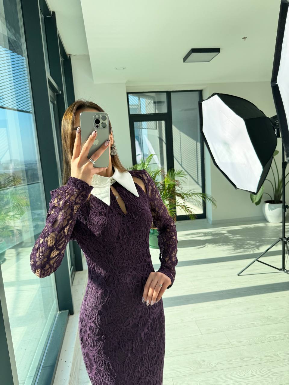 Tasarım%20Dantel%20Mürdüm%20Astarlı%20Yaka%20ve%20Kol%20Manşetli%20Elbise
