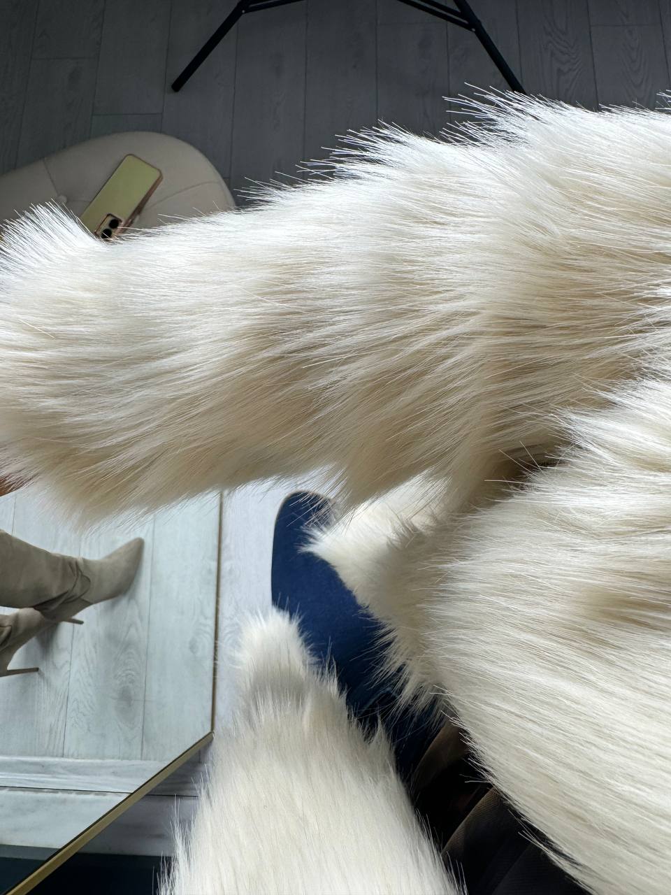 Taş%20Rengi%20Premium%20Kalite%20Astarlı%20Suni%20Geniş%20Yaka%20Kürk