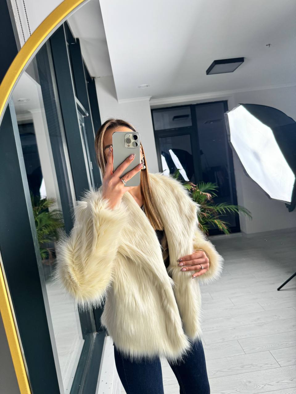 Taş%20Rengi%20Premium%20Kalite%20Astarlı%20Suni%20Geniş%20Yaka%20Kürk