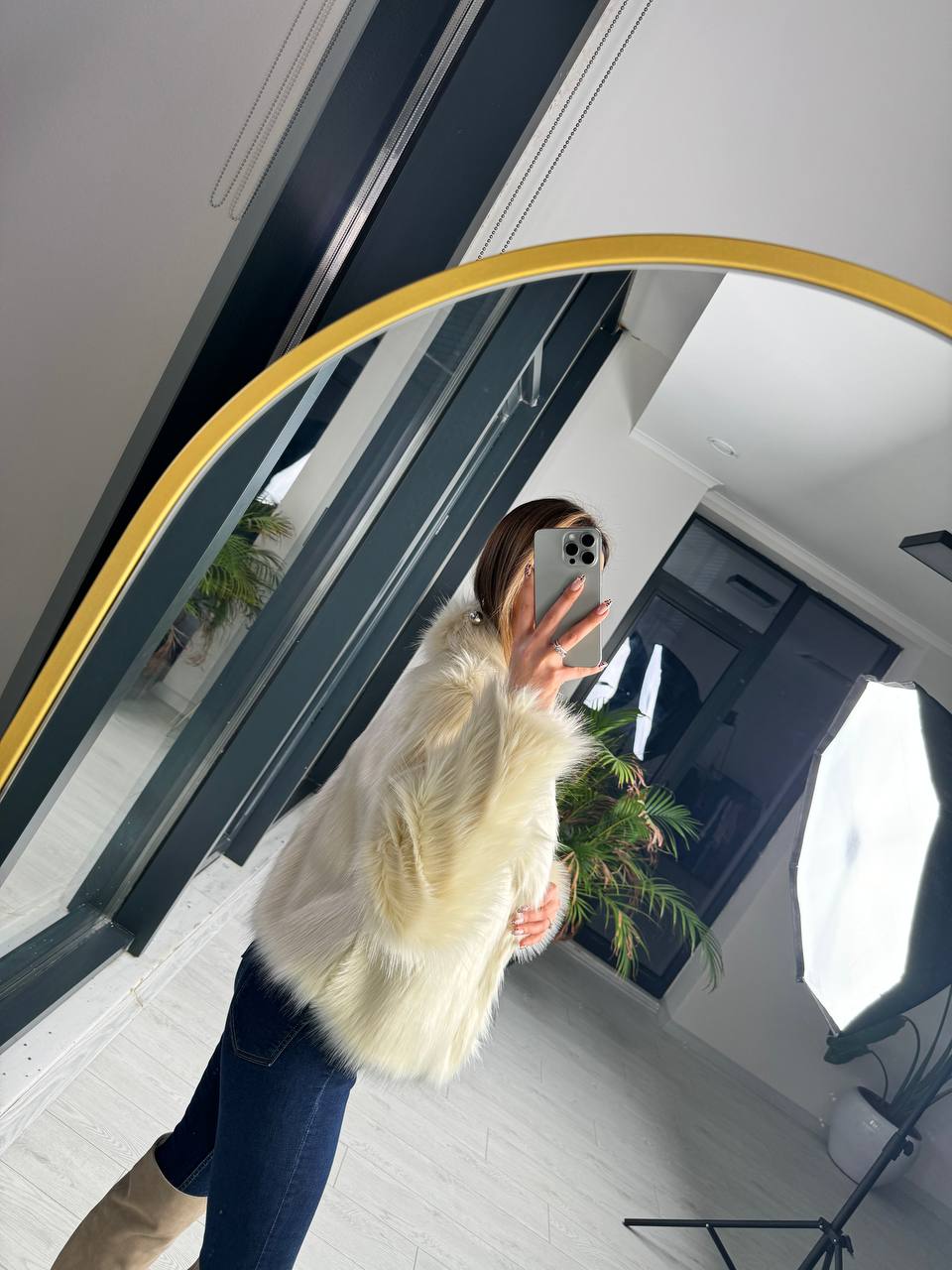 Taş%20Rengi%20Premium%20Kalite%20Astarlı%20Suni%20Geniş%20Yaka%20Kürk