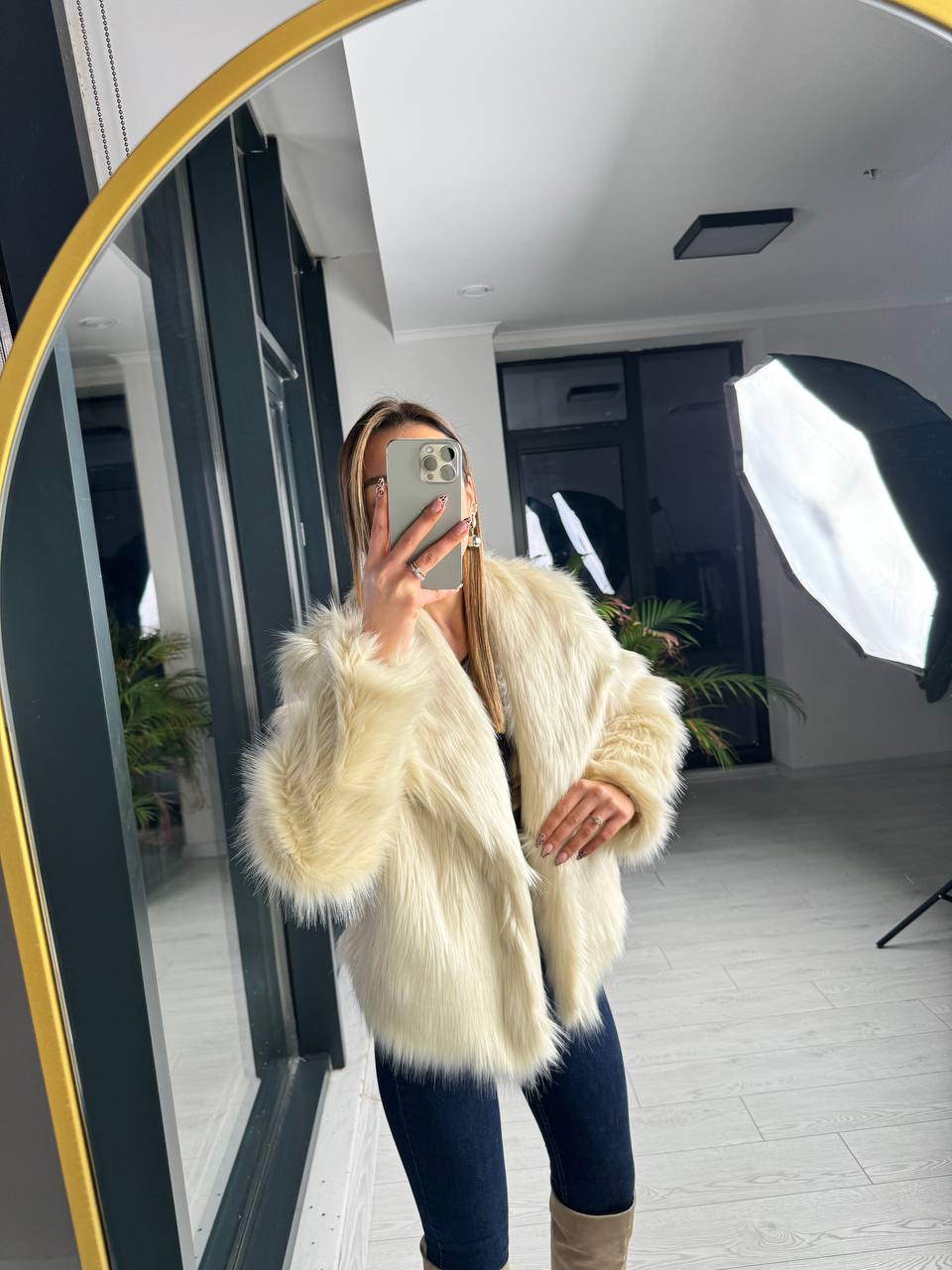 Taş%20Rengi%20Premium%20Kalite%20Astarlı%20Suni%20Geniş%20Yaka%20Kürk