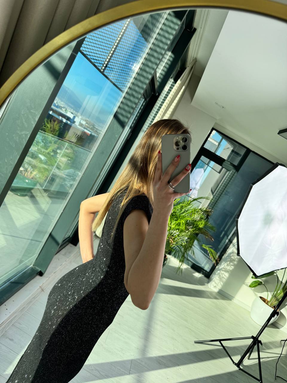 Siyah%20Simli%20Likralı%20Kumaş%20Bel%20Detaylı%20Kalem%20Elbise