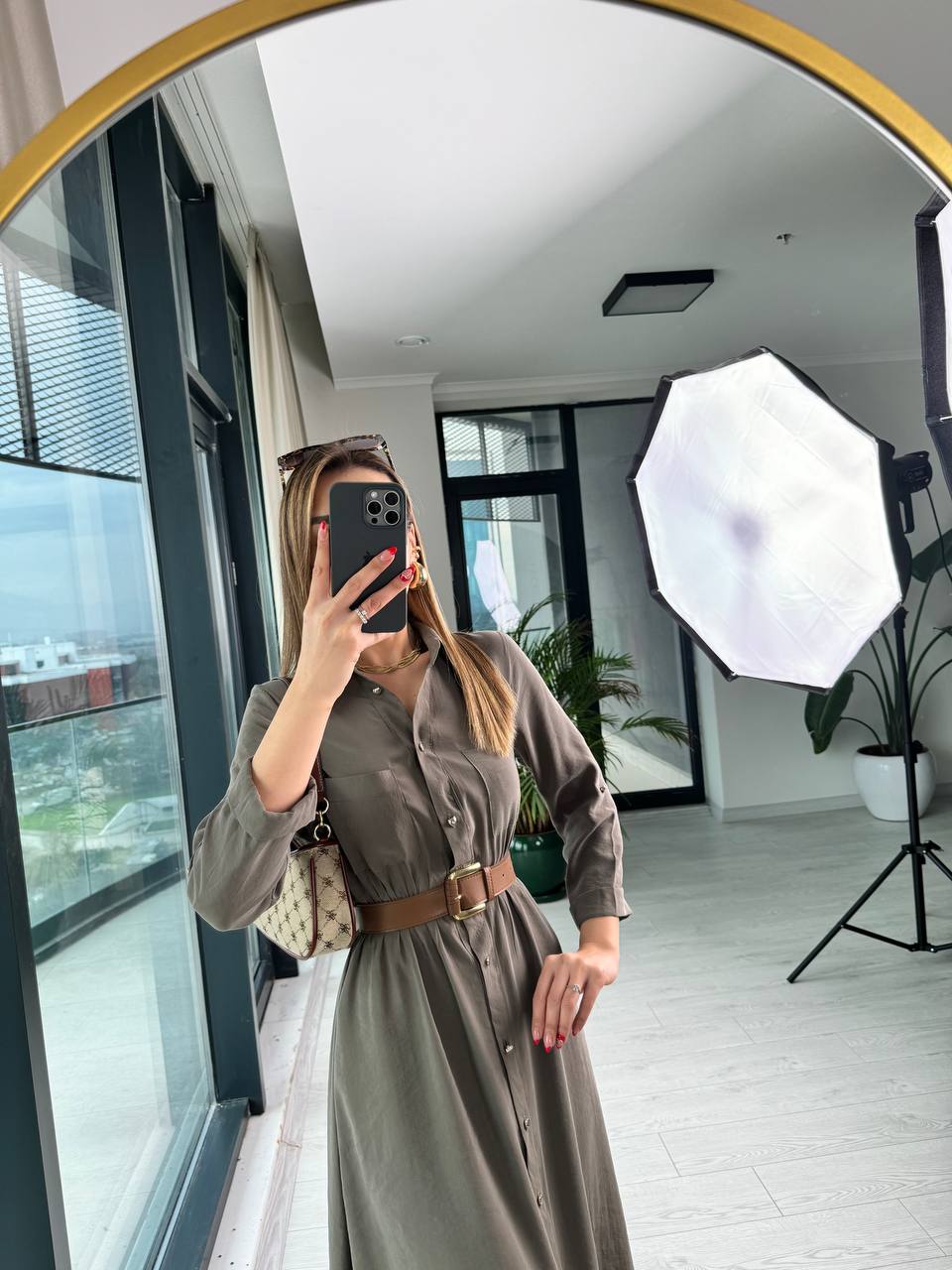 Yeşil%20Tensel%20Pamuklu%20Kumaş%20Kalp%20Düğmeli%20Kemerli%20Gömlek%20Elbise