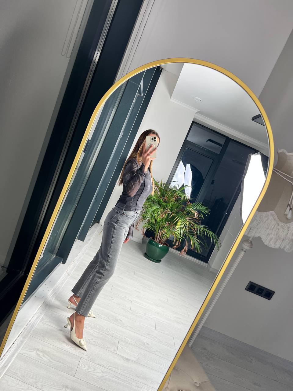 Siyah%20Desenli%20Ekstra%20Body%20Astarlı%20Tül%20Bluz
