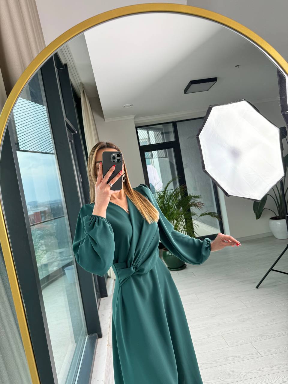Zümrüt%20Yeşili%20İpekli%20Krep%20Kumaş%20Lüks%20Kalite%20Elbise