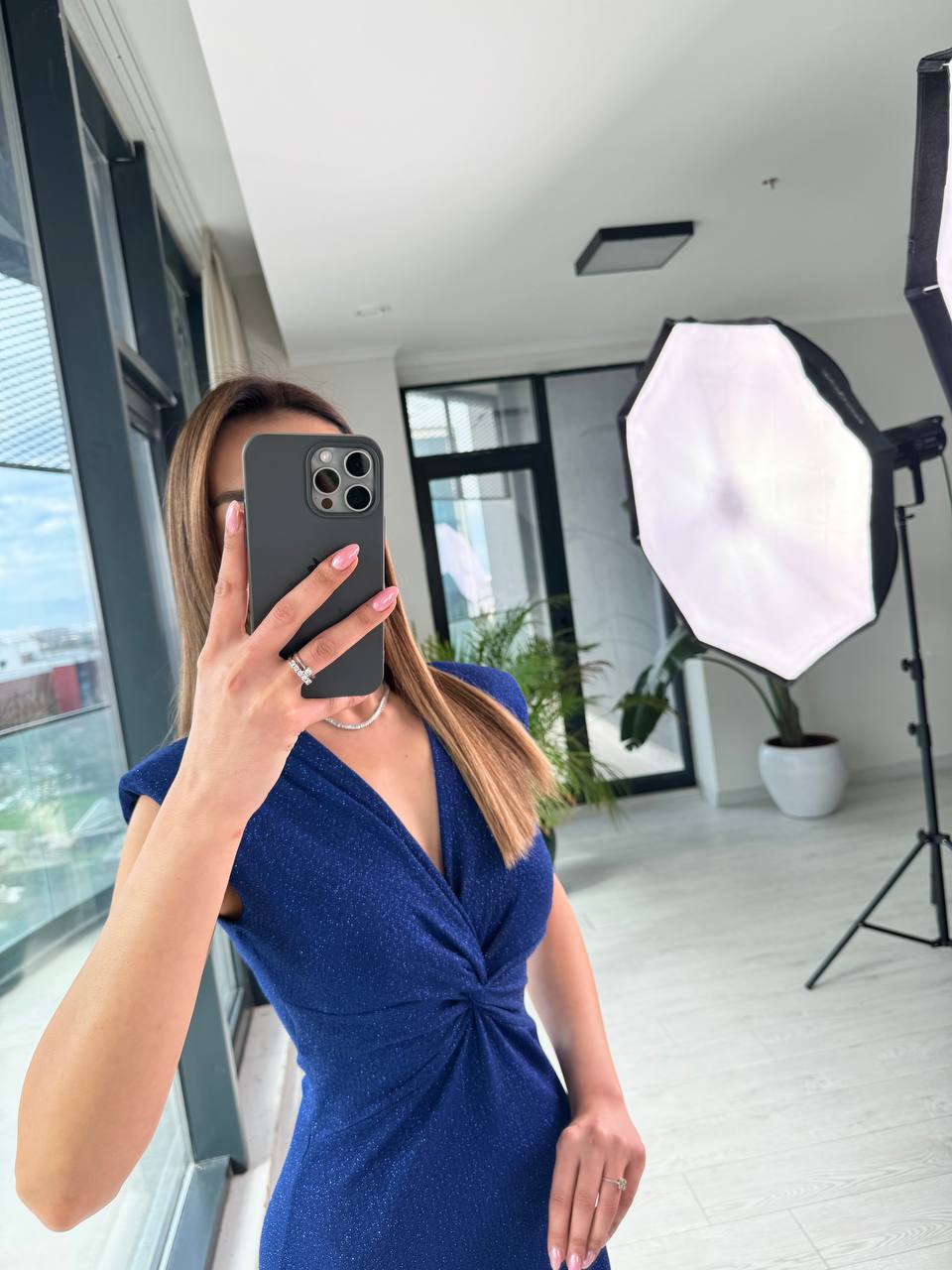 Mavi%20Simli%20Likralı%20Kumaş%20Bel%20Detaylı%20Kalem%20Elbise