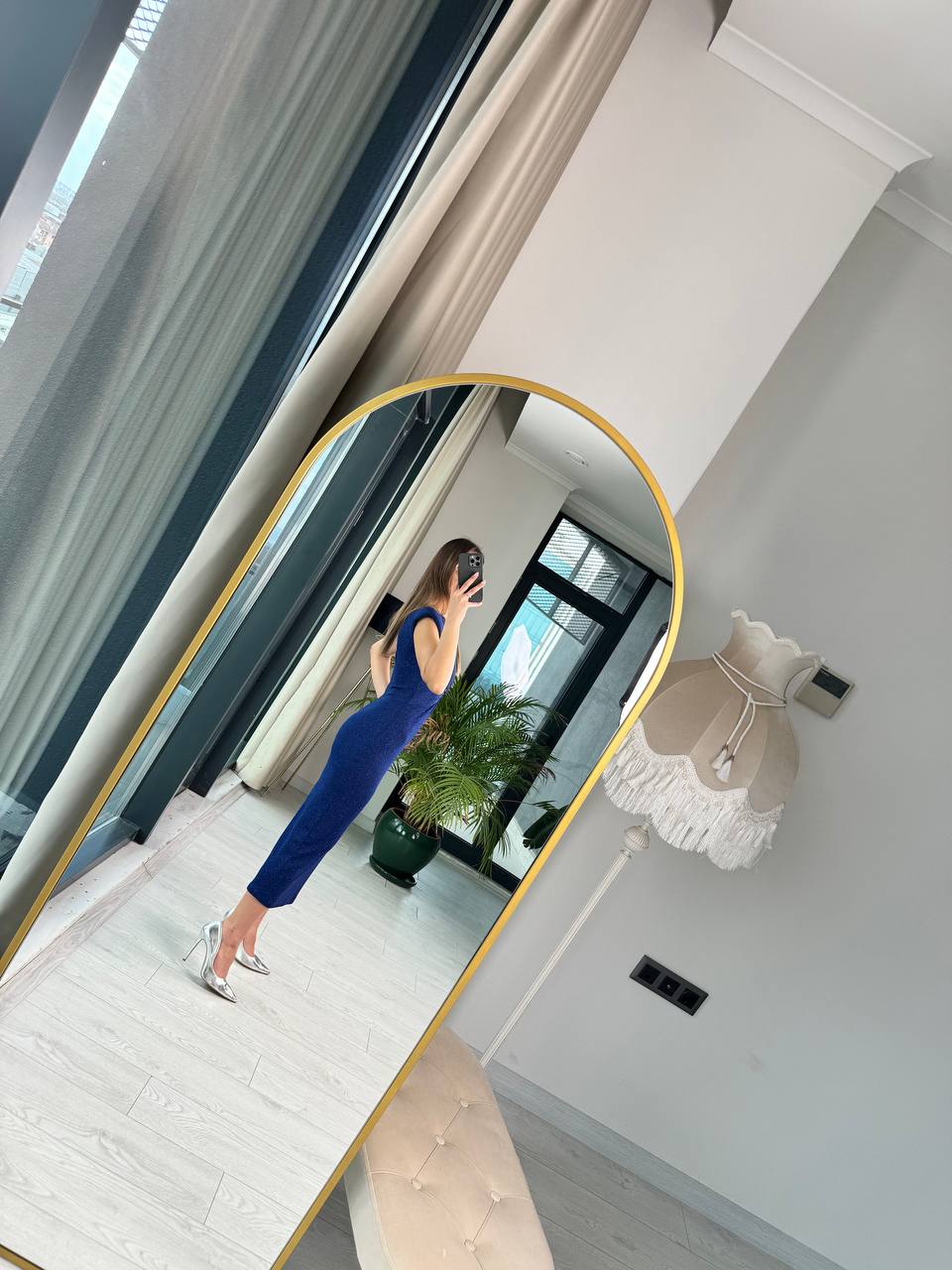 Mavi%20Simli%20Likralı%20Kumaş%20Bel%20Detaylı%20Kalem%20Elbise