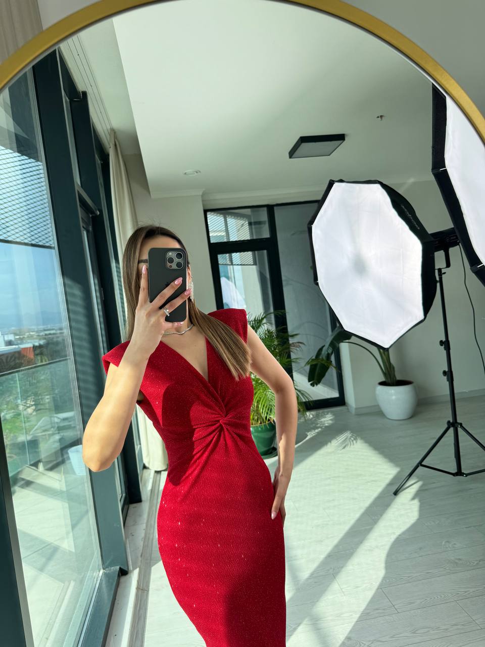 Kırmızı%20Simli%20Likralı%20Kumaş%20Bel%20Detaylı%20Kalem%20Elbise