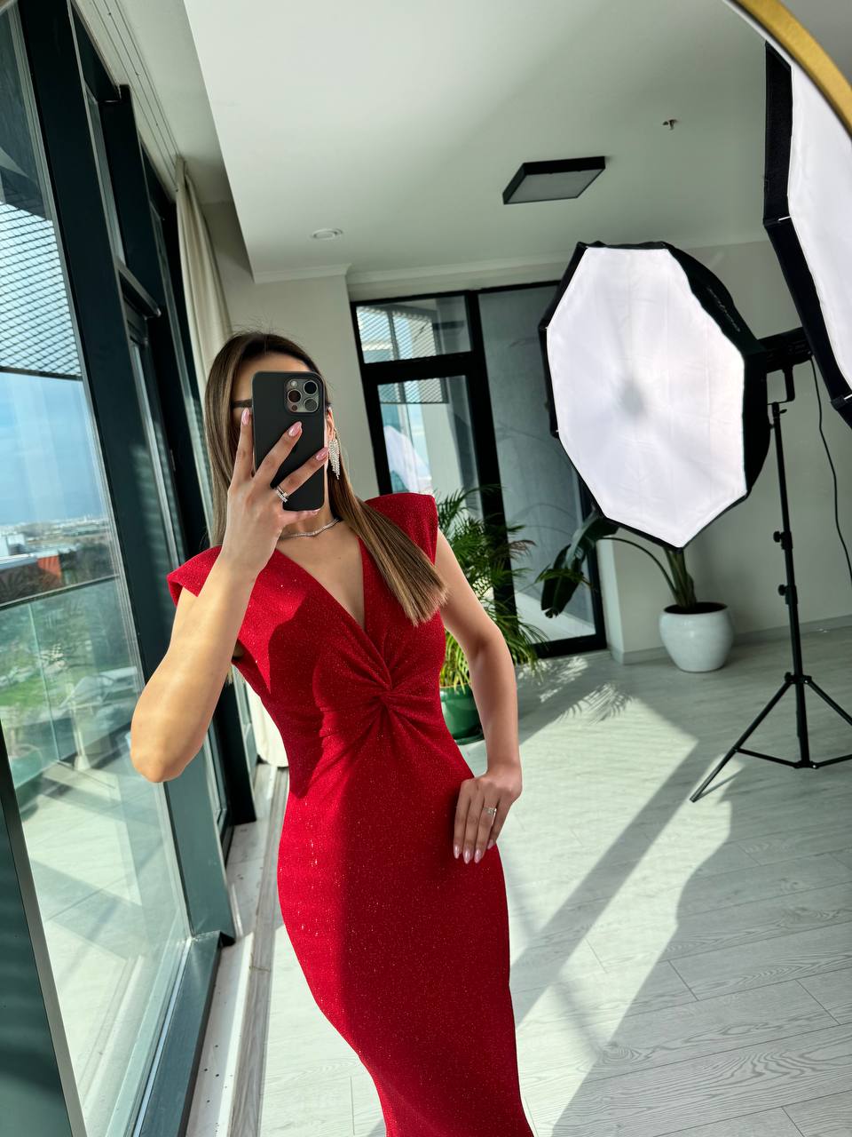 Kırmızı%20Simli%20Likralı%20Kumaş%20Bel%20Detaylı%20Kalem%20Elbise
