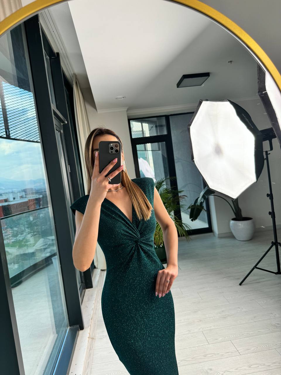 Zümrüt%20Simli%20Likralı%20Kumaş%20Bel%20Detaylı%20Kalem%20Elbise
