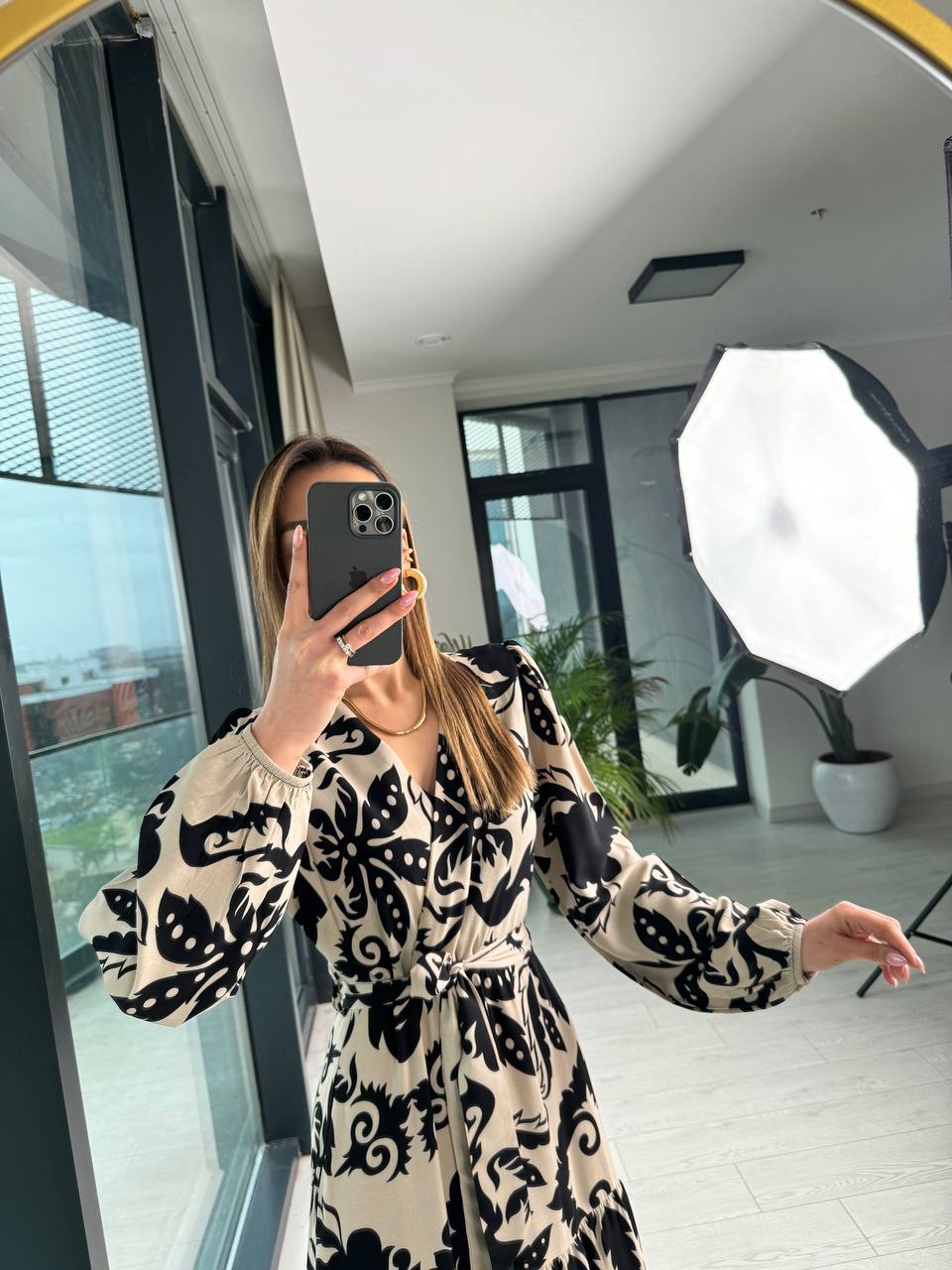 Siyah%20Krem%20Desenli%20Pamuklu%20Viskon%20Kumaş%20Elbise