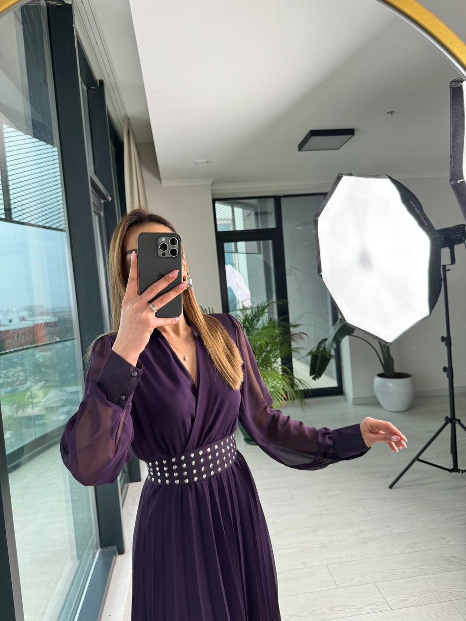 Mor%20Astarlı%20Bel%20Kuşak%20Detaylı%20Piliseli%20Şifon%20Elbise