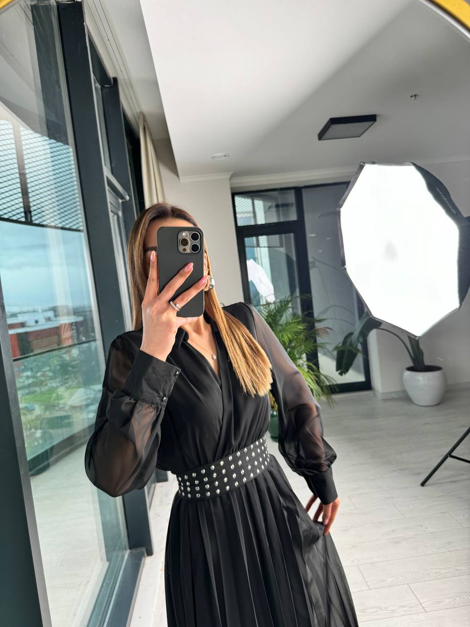 Siyah%20Astarlı%20Bel%20Kuşak%20Detaylı%20Piliseli%20Şifon%20Elbise