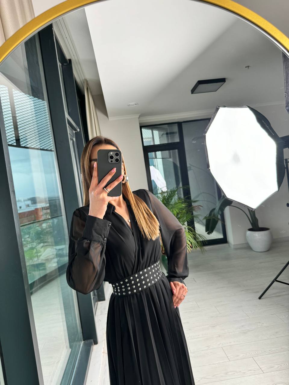 Siyah%20Astarlı%20Bel%20Kuşak%20Detaylı%20Piliseli%20Şifon%20Elbise