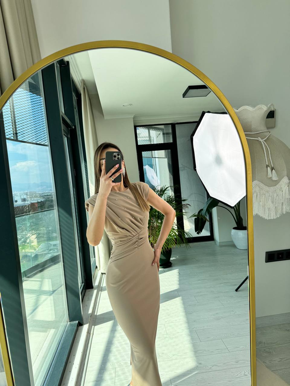 Vizon%20Önü%20Taşlı%20Bel%20Detaylı%20Krep%20Kumaş%20Kalem%20Elbise