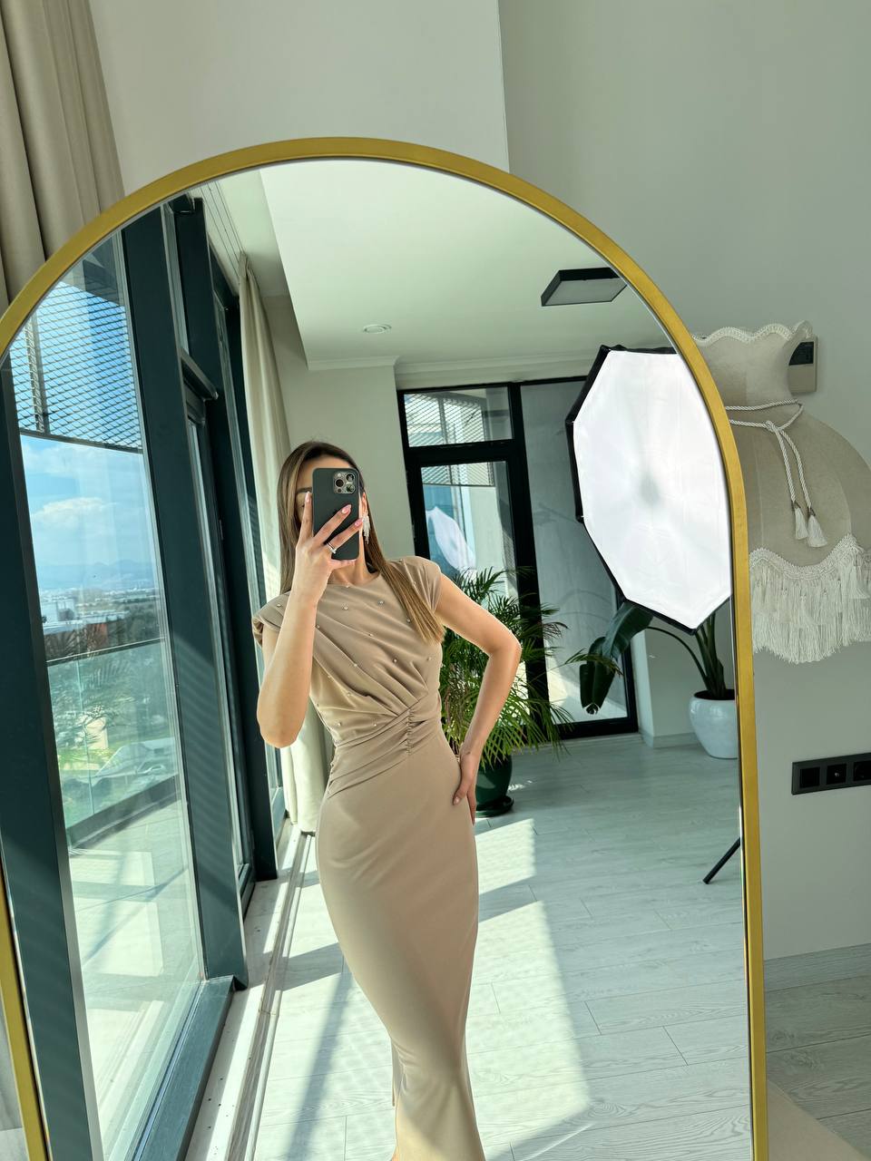 Vizon%20Önü%20Taşlı%20Bel%20Detaylı%20Krep%20Kumaş%20Kalem%20Elbise