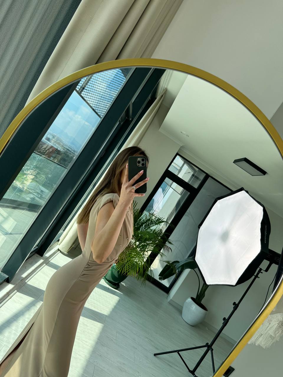 Vizon%20Önü%20Taşlı%20Bel%20Detaylı%20Krep%20Kumaş%20Kalem%20Elbise