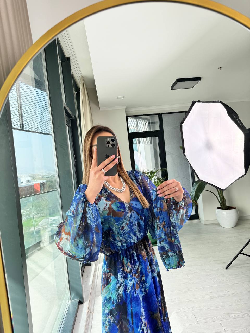 Mavi%20Geçişli%20Astarlı%20Kuşak%20Detaylı%20Şifon%20Elbise