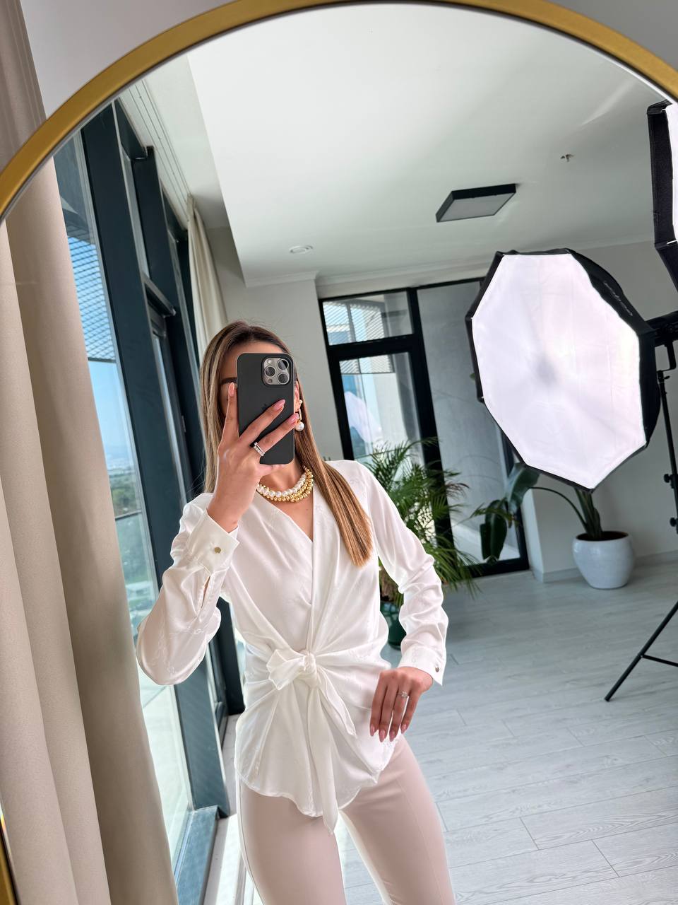 Beyaz%20Zincir%20Desen%20Lüks%20Kalite%20Bluz%20