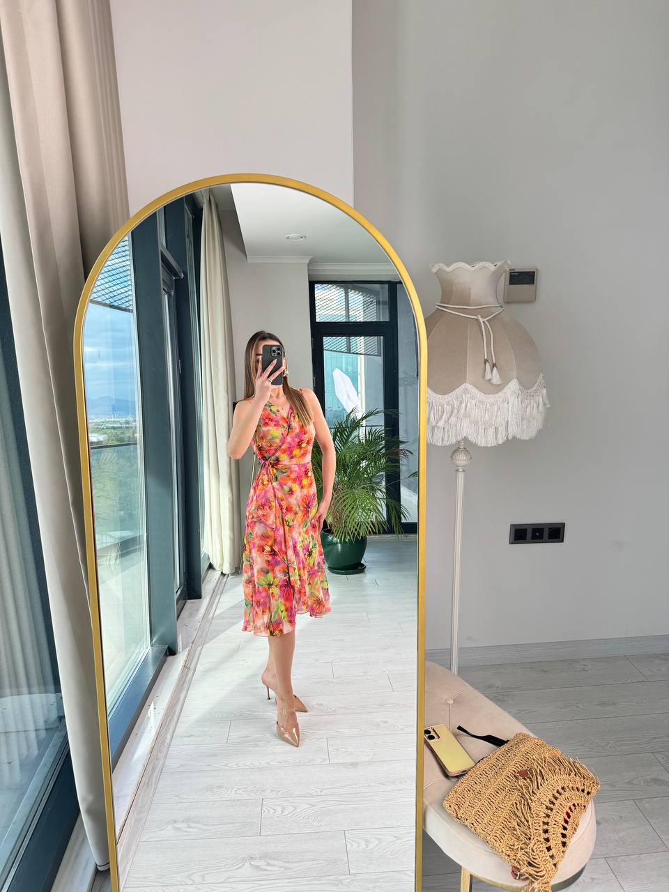 Orange%20Desenli%20Astarlı%20Eteği%20Volanlı%20Şifon%20Elbise