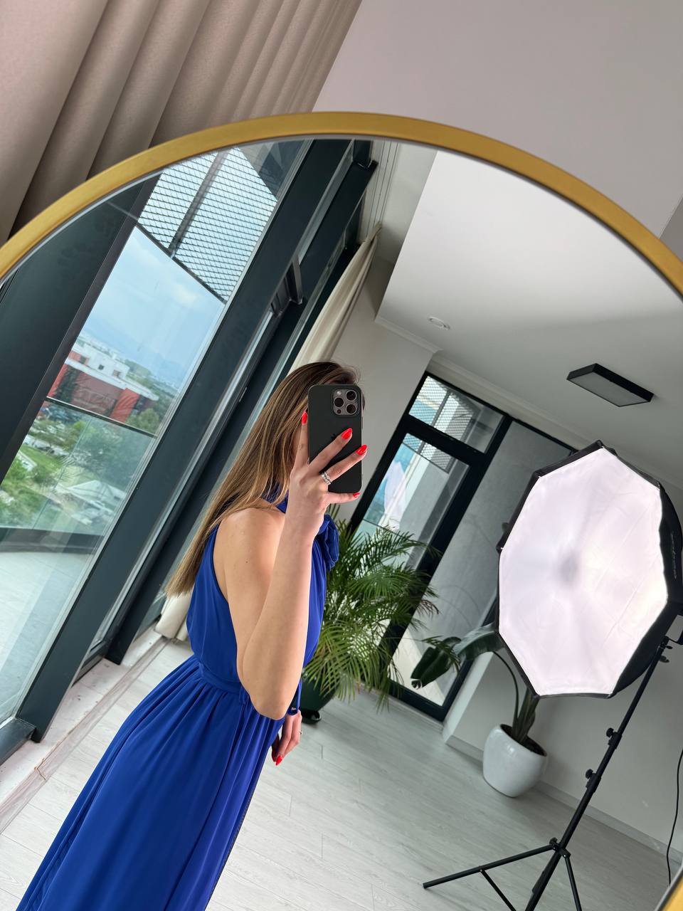 Saks%20Astarlı%20Gül%20Broşlu%20Rose%20Elbise