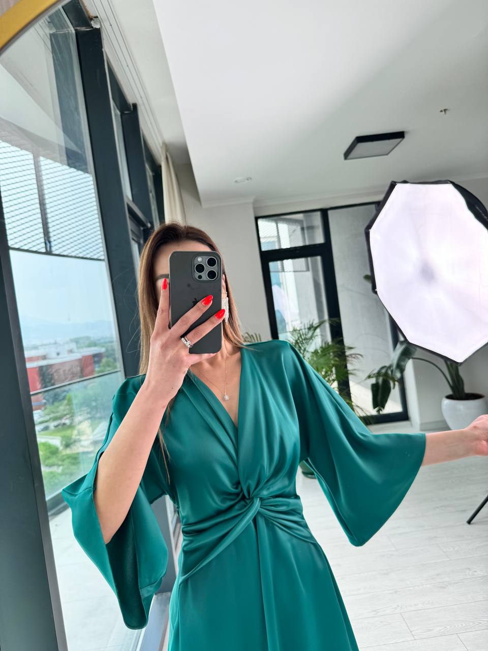 Zümrüt%20Düğüm%20Detaylı%20Tok%20Saten%20Elbise